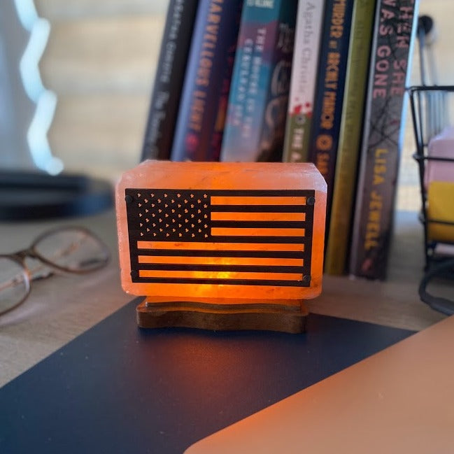 USA Flag USB Himalayan Salt Lamp - Decorative Night Light for Home & Office