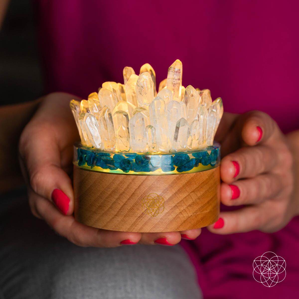 Quartz & Apatite Night Lamp for Confidence and Positive Energy - Healing Crystal Decor